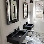 Nuit Zen - Jacuzzi - Centre Historique Apartment