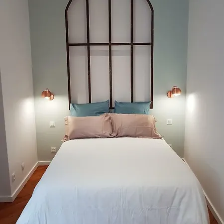 Nuit Zen Rouen - Centre Historique - Parking - Clim Mobile -Balneo Apartment *